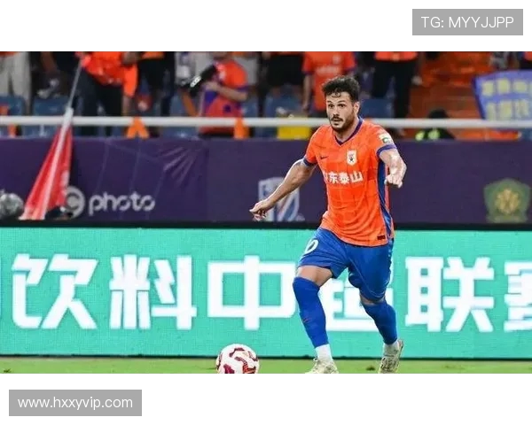 瓦神破荒!卡扎伊什维利单刀破门 23 球领跑 瓦神破荒!卡扎伊什维利单刀破门 23 球领跑